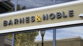 B&amp;N Reveals Finalists for Book of the Year